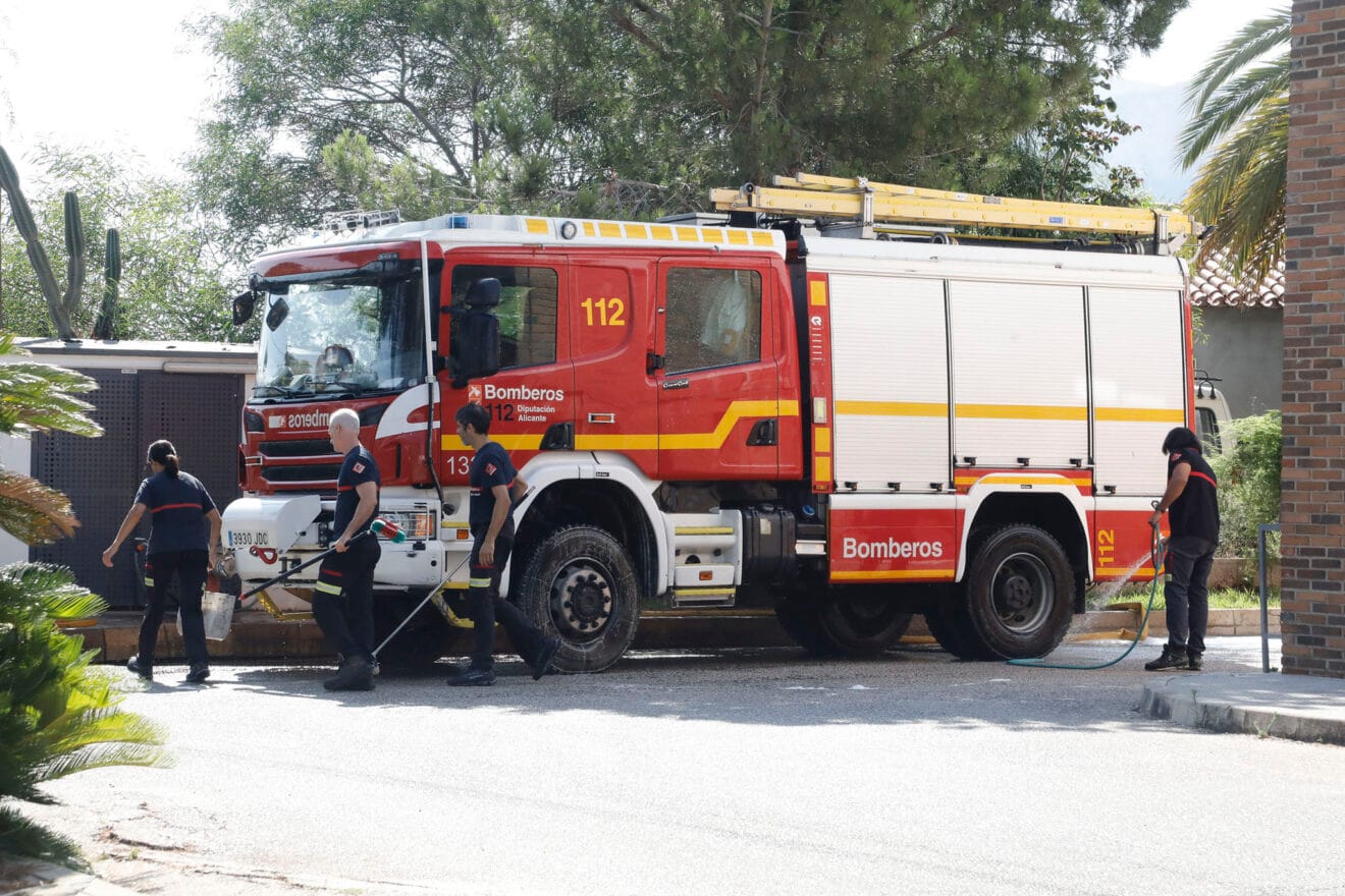 Bomberos de Alicante del parque de la Marina Alta en Dénia