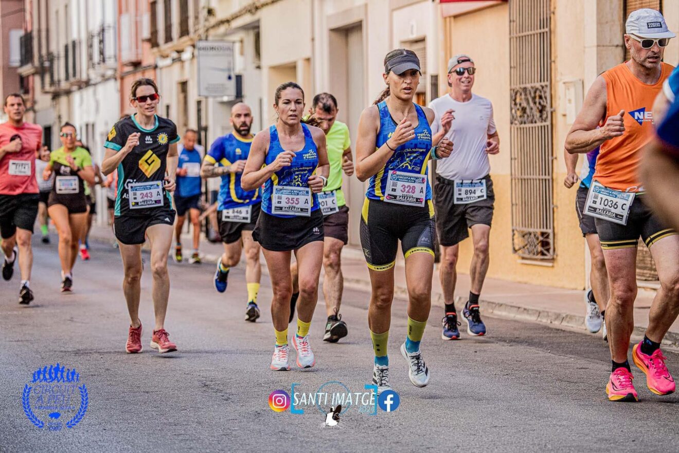Corredores en el Circuit a Peu Marina Alta