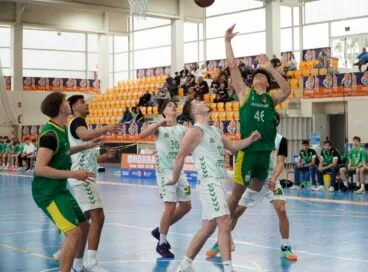 Imagen de un partido de la Fase Final Júnior Autonómico en Ondara