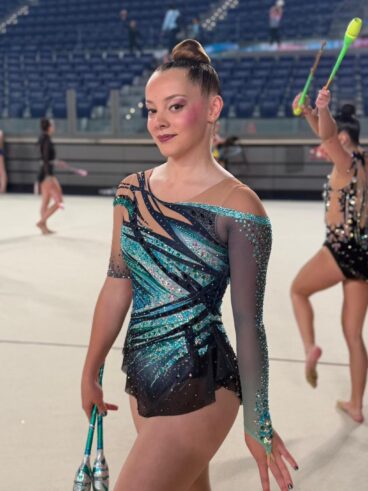 Gimnasta del club Les Marines en el Campeonato de España en Oviedo