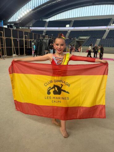 Gimnasta del Club Les Marines Calpe en el Campeonato de España