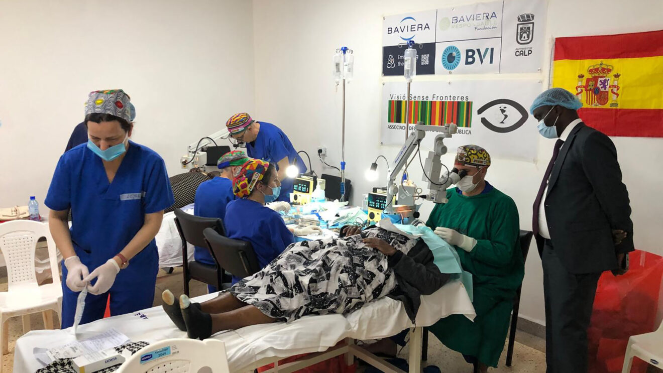 La ONG Visió sense Fronteres ha realizado 235 cirugías de cataratas en una nueva campaña de prevención de la ceguera en Kenia