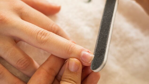 luce una unas perfectas con los tratamientos de hotel los angeles