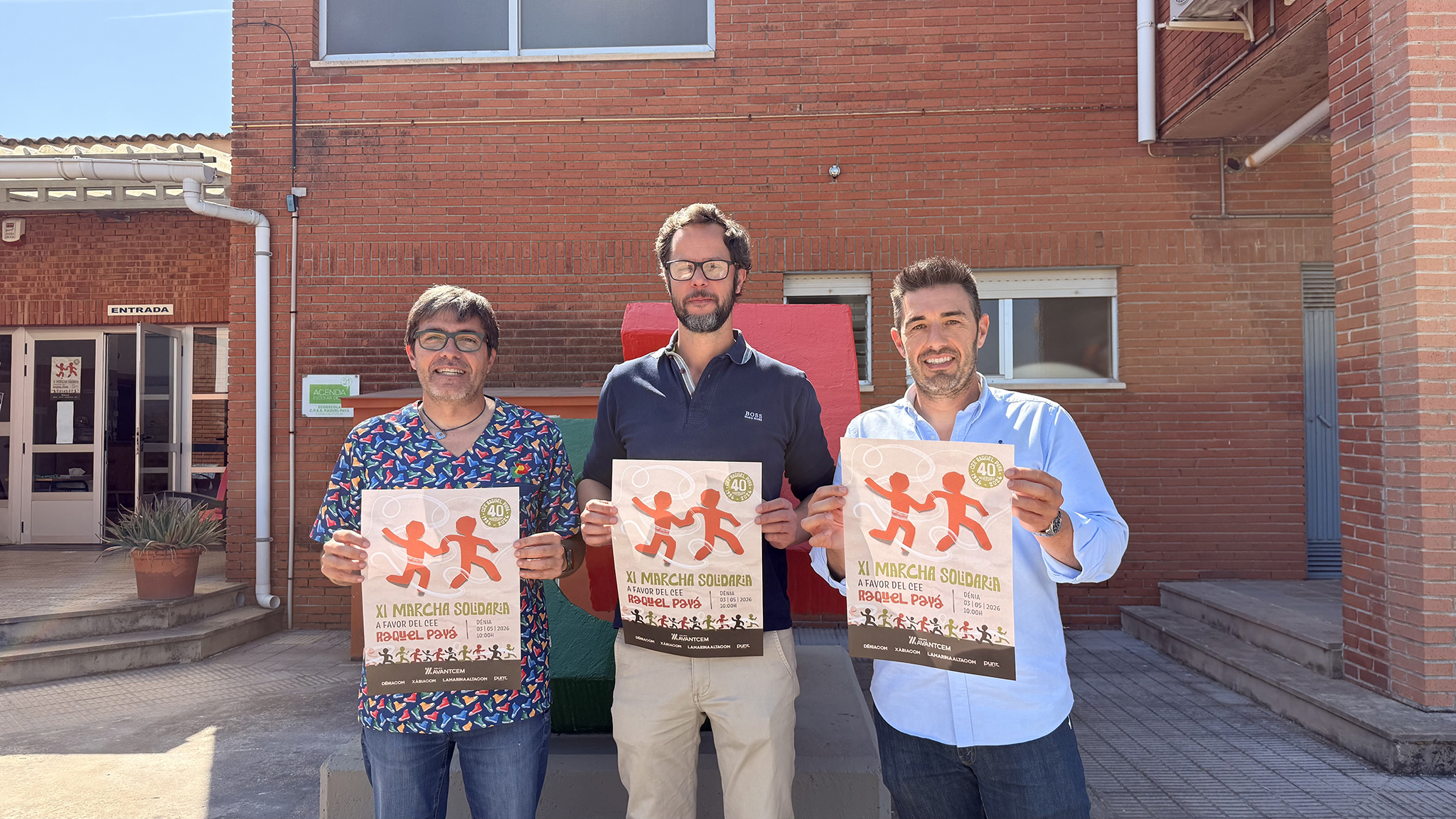 miquel ivars representante del cee raquel paya david ribes y jaume sendra representantes del grupo avantcem