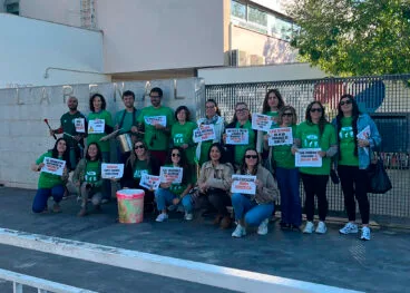 Movilización educativa en el CEIP l’Arenal de Xàbia el 16 de abril de 2026