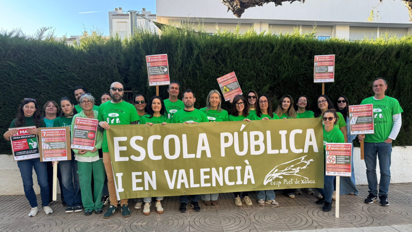 Movilización educativa en el CEIP Port de Xàbia el 16 de abril de 2026