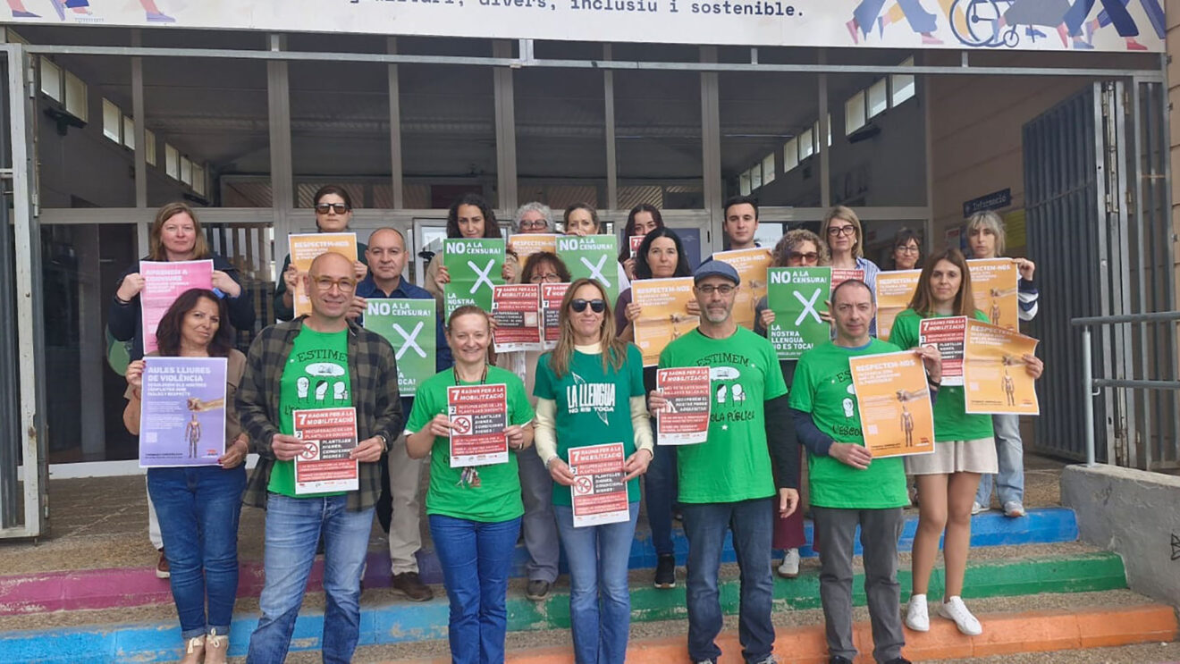 Movilización educativa en el IES Maria Ibars de Dénia el 23 de abril de 2026