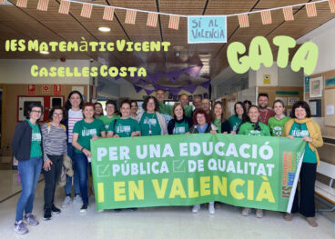 Movilización educativa en el IES Matemàtic Vicent Caselles Costa de Gata el 16 de abril de 2026