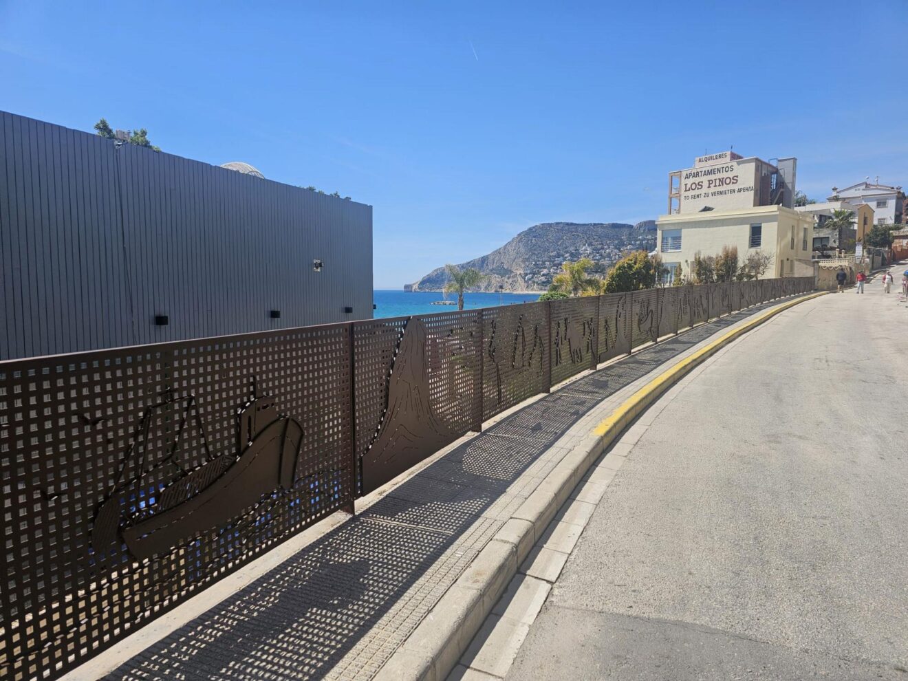 Nueva barandilla artística de Toni Marí en Calp