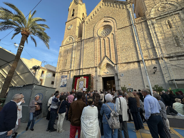 ofrenda a la purissima xiqueta de benissa en fiestas 2026 138