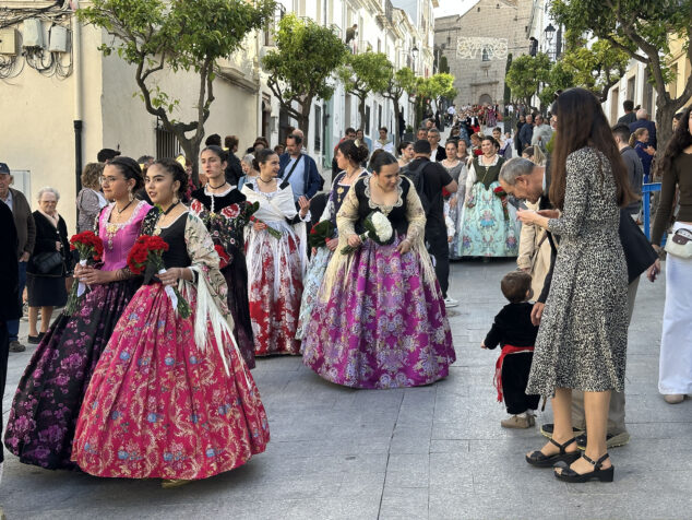 ofrenda a la purissima xiqueta de benissa en fiestas 2026 58