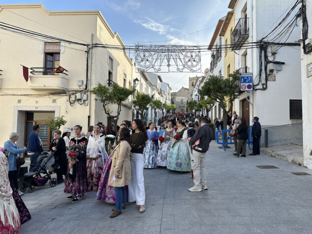 ofrenda a la purissima xiqueta de benissa en fiestas 2026 65