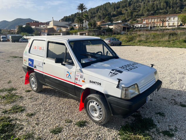 Imagen: Patrocinios en el Seat Marbella de Xalonero's Team