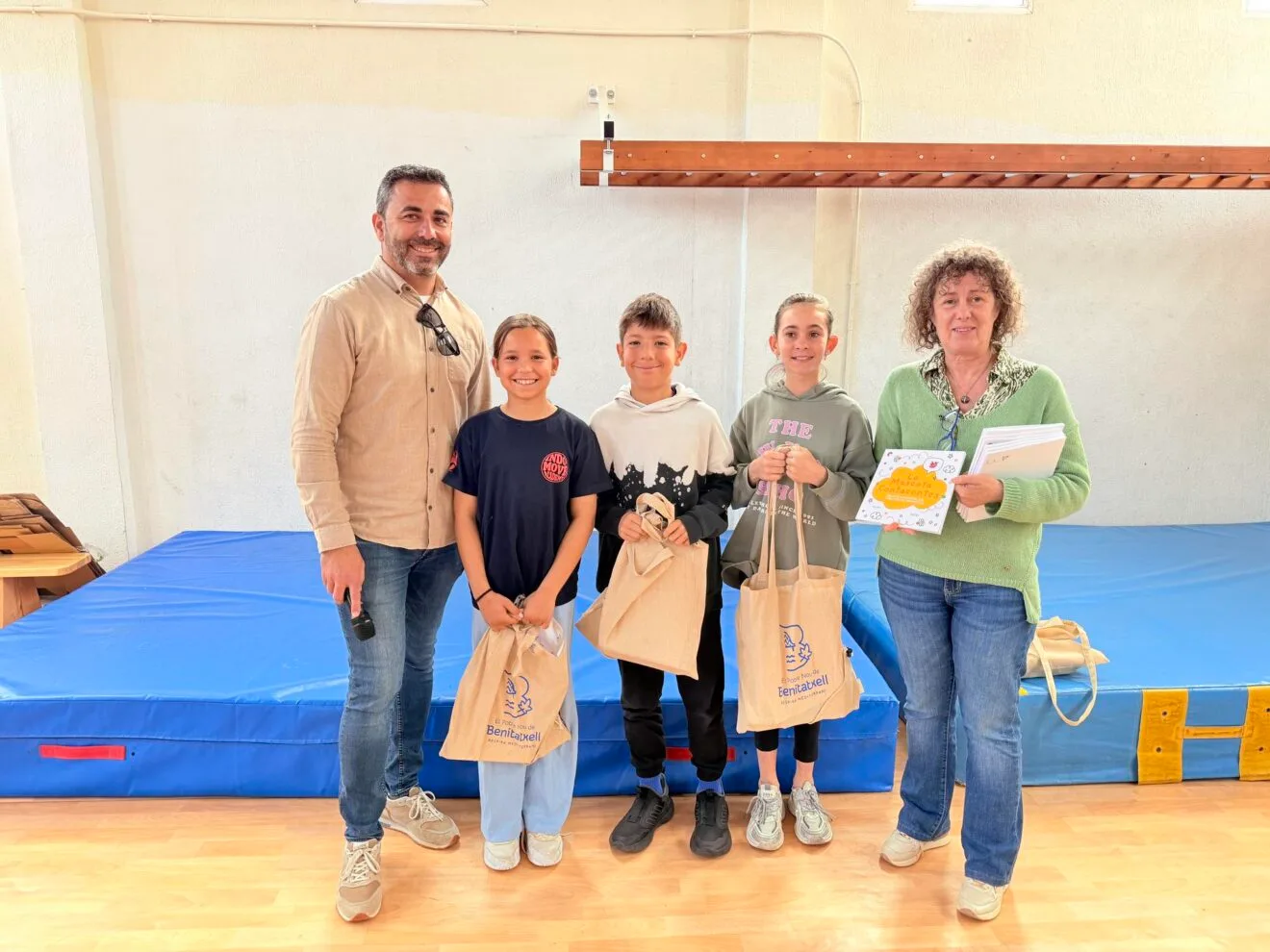 Entrega de premios del X Concurso 'La Mascota Contacontes'