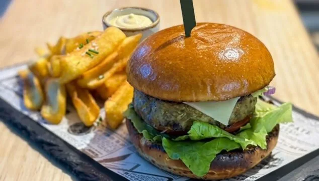 restaurante en denia con especialidades caseras y buen servicio