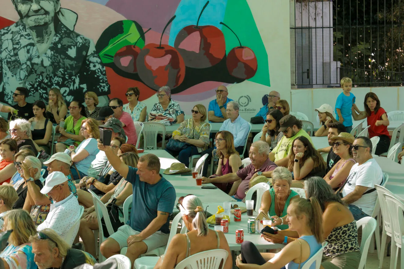 Asistentes a la XXI Festa de la Cirera de la Vall de Gallinera en 2024