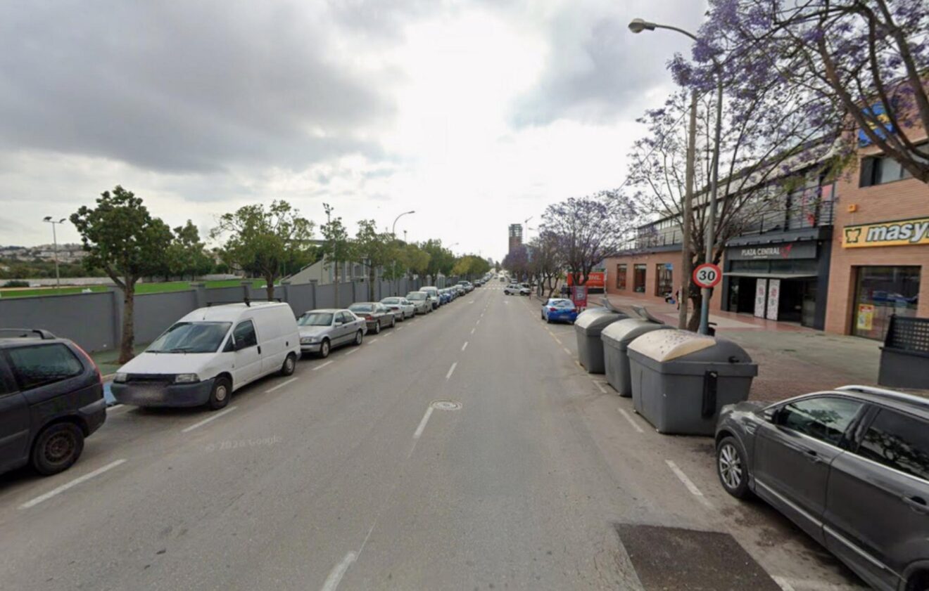 Avenida País Valencià en Calp, objeto de renovación del alumbrado público