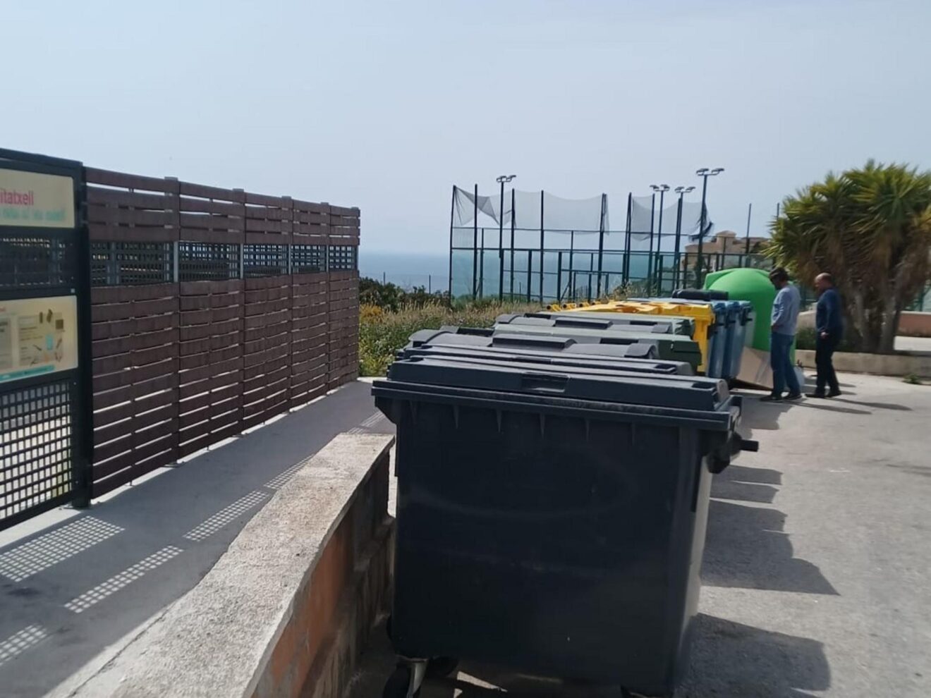 Nueva zona de contenedores en Cumbre del Sol