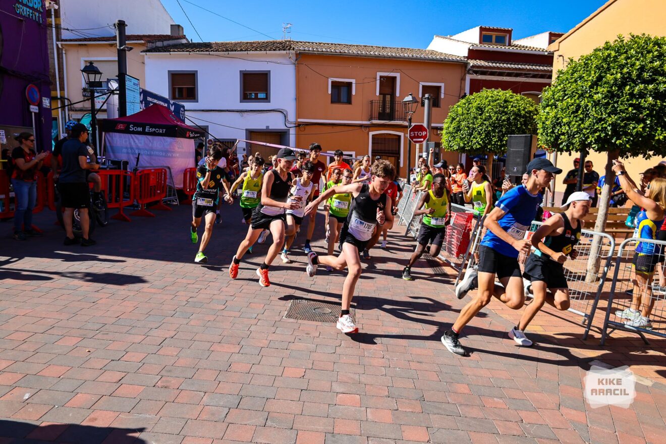 Carreras infantiles en la Cursa Popular de Jesús Pobre