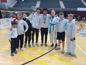 El Club Taekwondo Athenea celebra sus 7 medallas en Villarreal