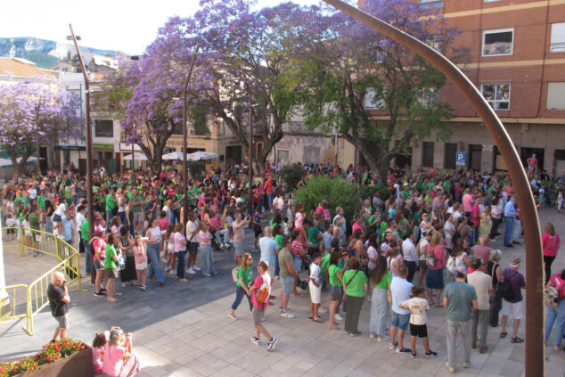 La comunidad educativa de la Marina Alta toma Dénia por la educación pública y en apoyo a la huelga docente 16 comunidad educativa de la marina alta en apoyo a docentes 09