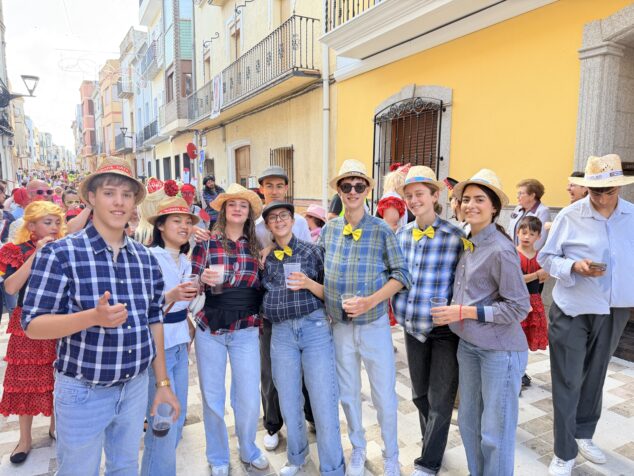 desfile disfraces festes de la rosa benitatxell 24