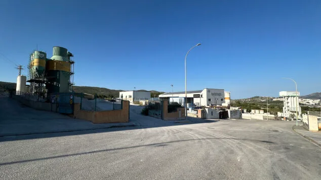 La Marina Alta que fabrica: el sector invisible que puede salvar a la comarca del «monocultivo» turístico 3 Imagen: Empresas del polígono industrial de Benissa