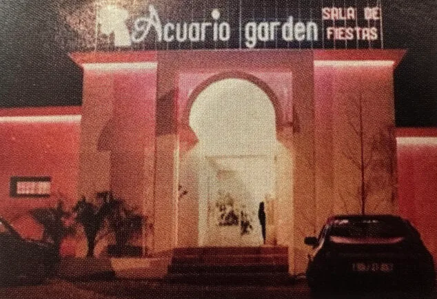 De Caracol a Menphis: la edad dorada de las discotecas en la Marina Alta 17 Imagen: Entrada de la discoteca Acuario de Teulada Moraira - Imagen del libro '150 anys de música i ball a la Marina Alta'