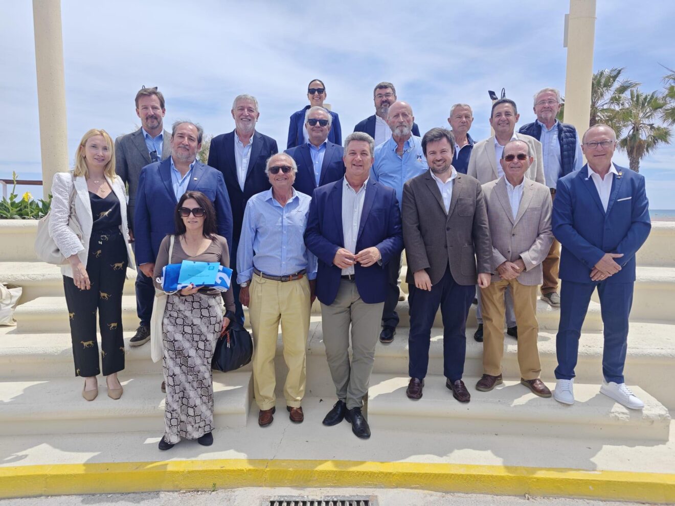Representantes de Moraira en la entrega de Banderas Azules