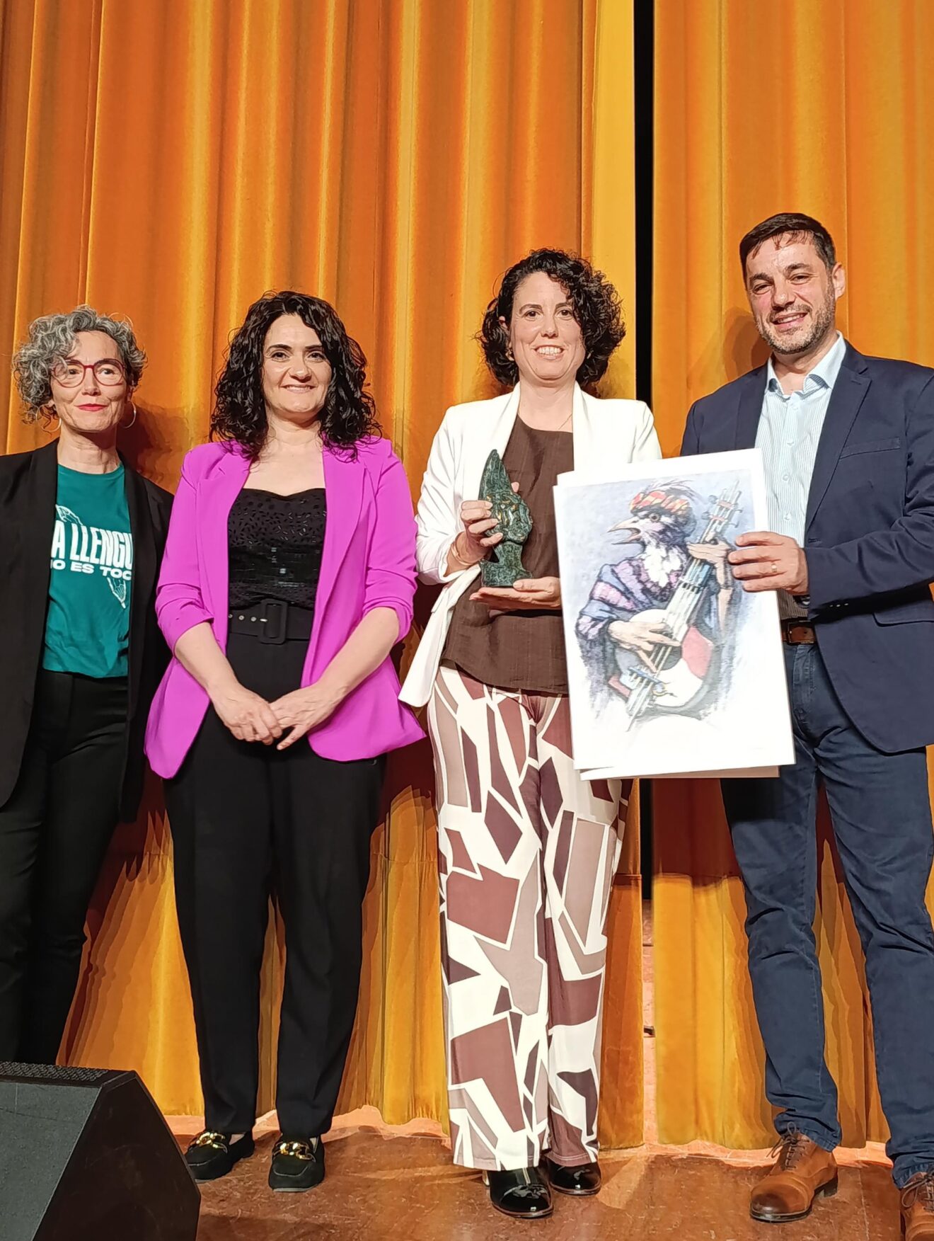 Entrega de galardones en la gala de los Premis Ocell de Ondara