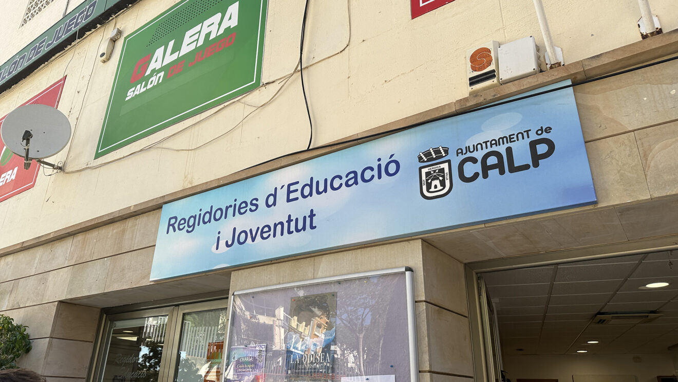 Espacio de las concejalías de Educación y Juventud del Ayuntamiento de Calp