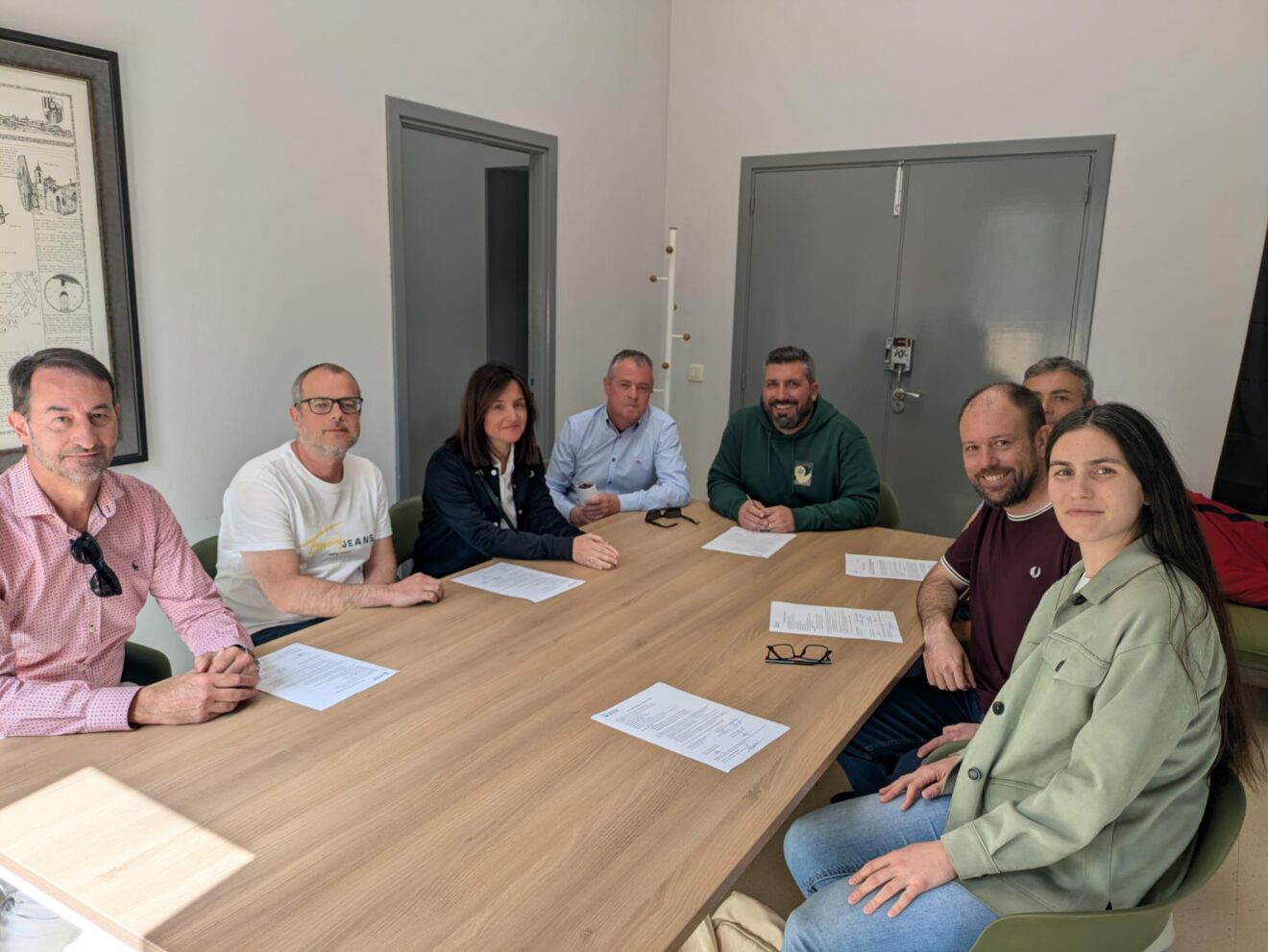 Firma del acta de replanteo para la rehabilitación del Antic Ajuntament del Verger