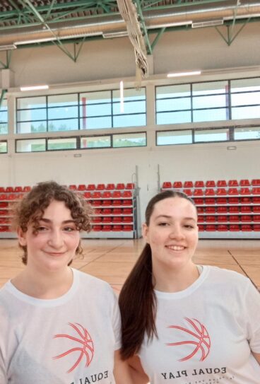 Jugadoras de Pedreguer en el proyecto EQUALPLAY en Croacia