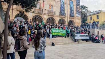 La comunidad educativa de la Marina Alta apooyando las demandas por la huelga educativa general en la Comunitat Valenciana