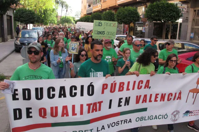 manifestacion en denia en apoyo a la educacion publica 06