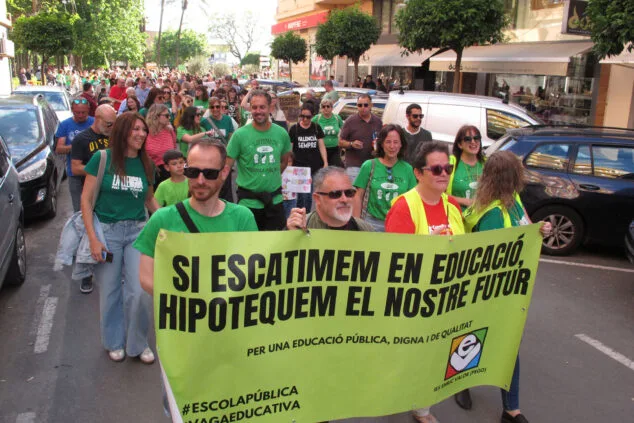 manifestacion en denia en apoyo a la educacion publica 09