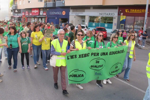 manifestacion en denia en apoyo a la educacion publica 16
