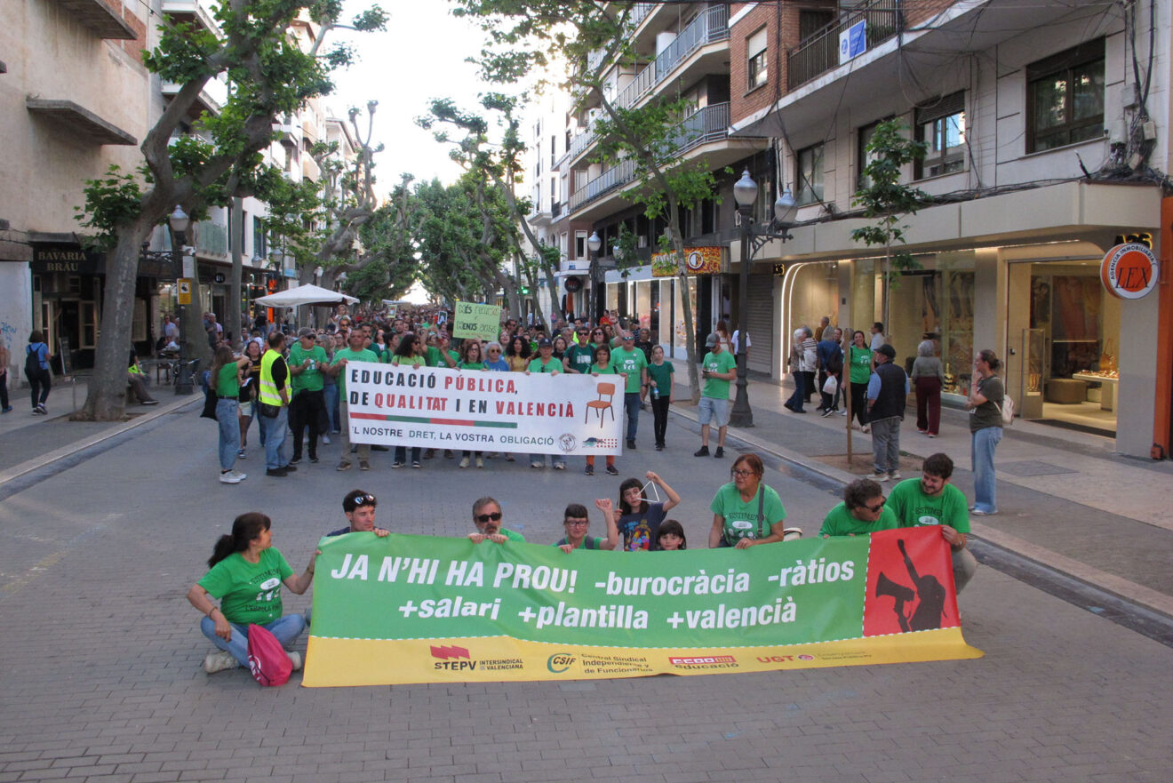 Manifestación en Dénia en apoyo a la educación pública 21