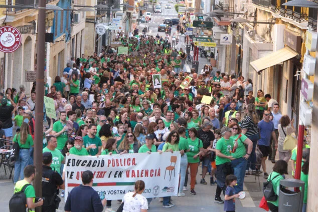 manifestacion en denia en apoyo a la educacion publica 26