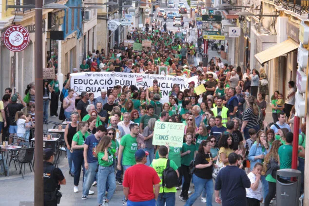 manifestacion en denia en apoyo a la educacion publica 27