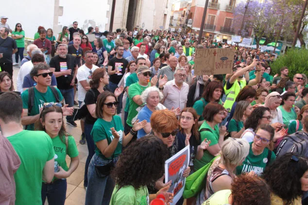 manifestacion en denia en apoyo a la educacion publica 42
