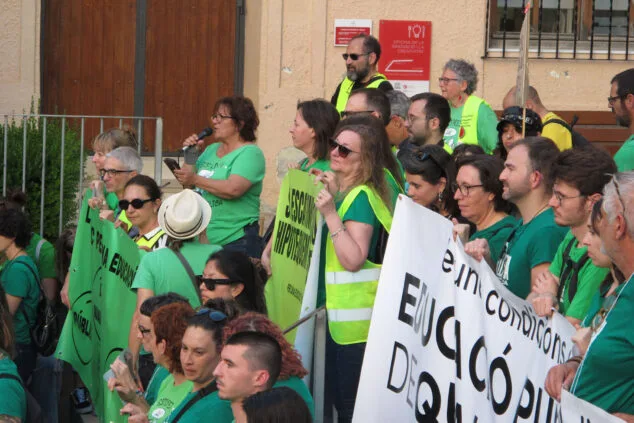 manifestacion en denia en apoyo a la educacion publica 48