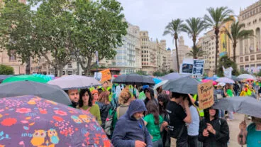 Manifestación en València el 5º día de huelga de docentes 19