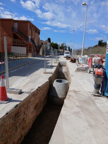 Obras del colector de pluviales en Borumbot, Calp