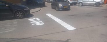 Repintado de señalización vial en la Zona Norte de Ondara