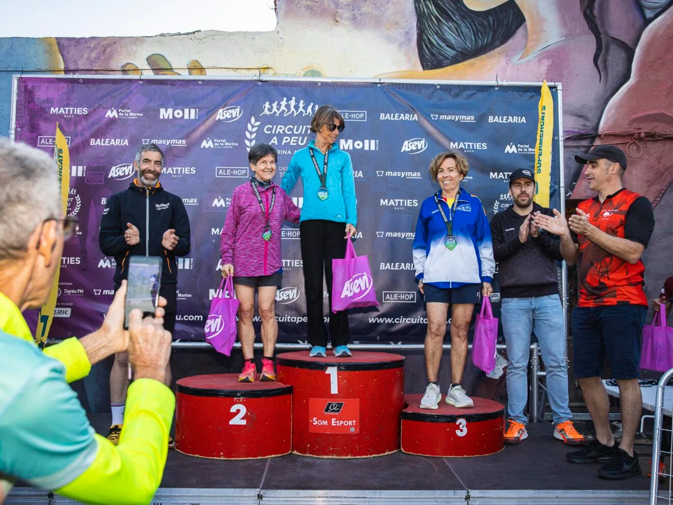 Podio Veteranas G femenina Cursa Jesús Pobre