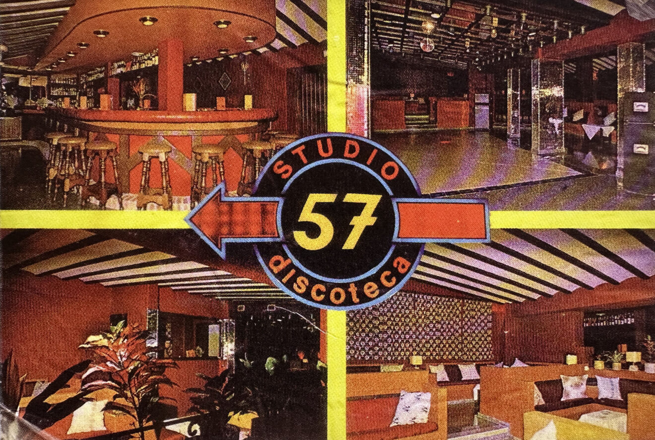 Postal de la discoteca Studio 57 de Dénia - Imagen del libro '150 anys de música i ball a la Marina Alta'