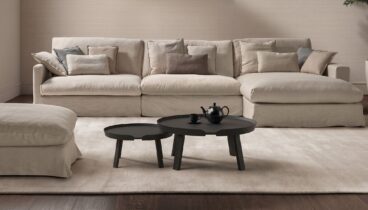 Salones sofisticados con sofás de lujo y materiales premium