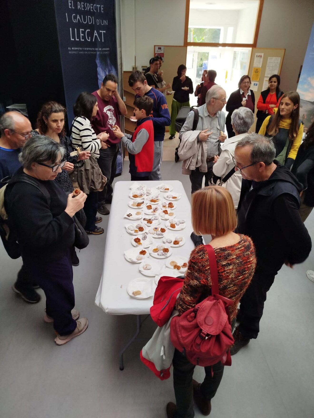 Tast de dolços marroquins durant la commemoració d'Al-Azraq a la Vall de Gallinera