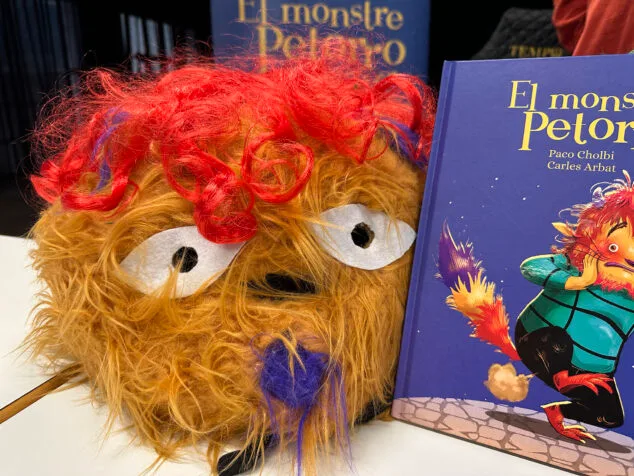 El fenómeno literario que traspasa fronteras (y edades): la historia de «amor» tras 'El monstre Petorro' 8 Imagen: Vestuario de 'El monstre Petorro'